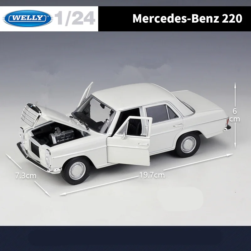 Mercedes-Benz 220 1:24 Diecast Model by WELLY 4 Mercedes-Benz 220 1:24 Diecast Model by WELLY - Image 4