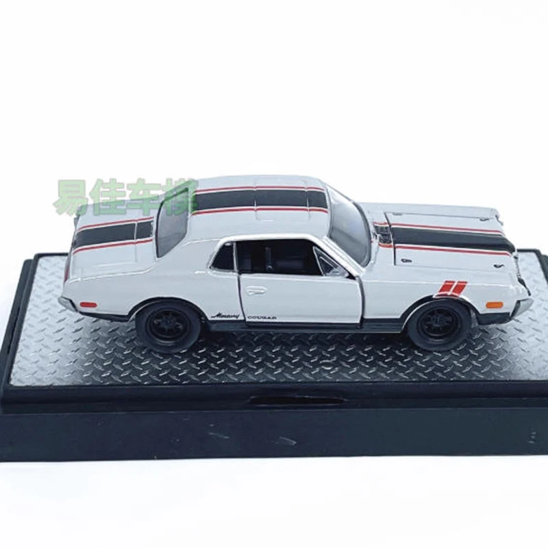 1968 Mercury Cougar 1/64 Diecast Model 3 1968 Mercury Cougar 1/64 Diecast Model - Image 3