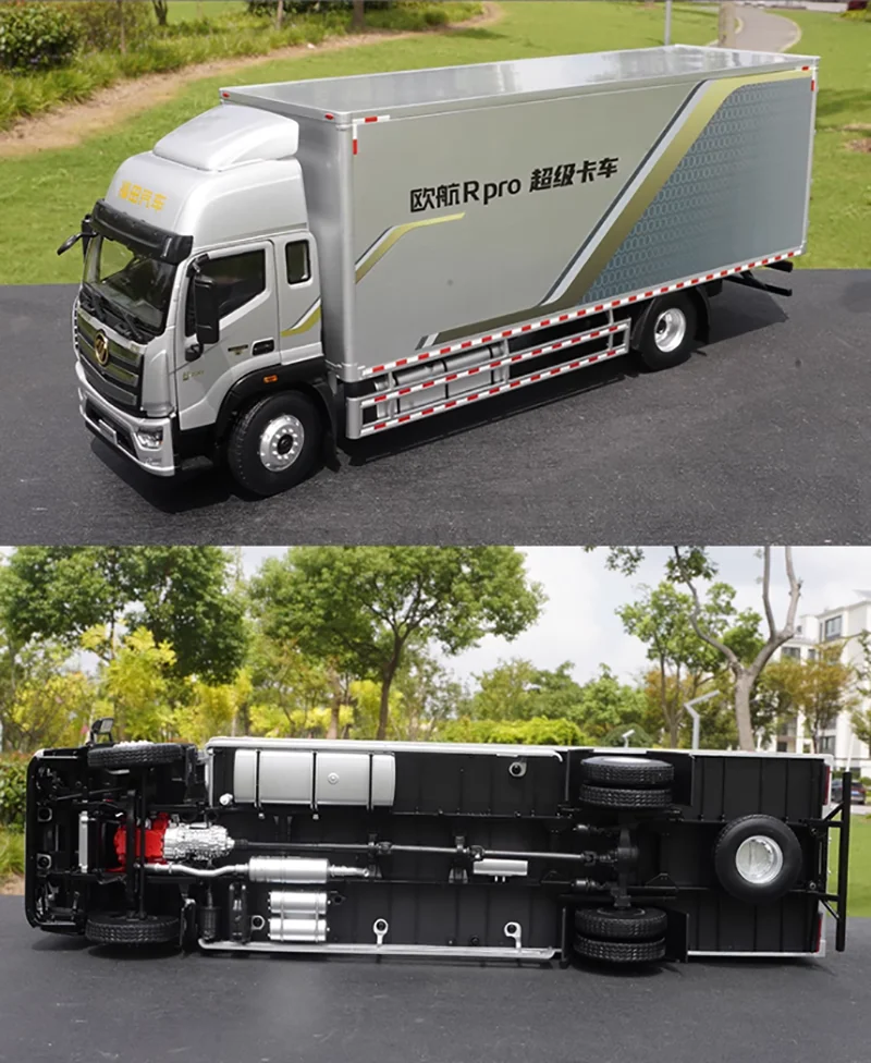 1:23 Scale Alloy Logistics Truck Model 5 1:23 Scale Alloy Logistics Truck Model - Image 5