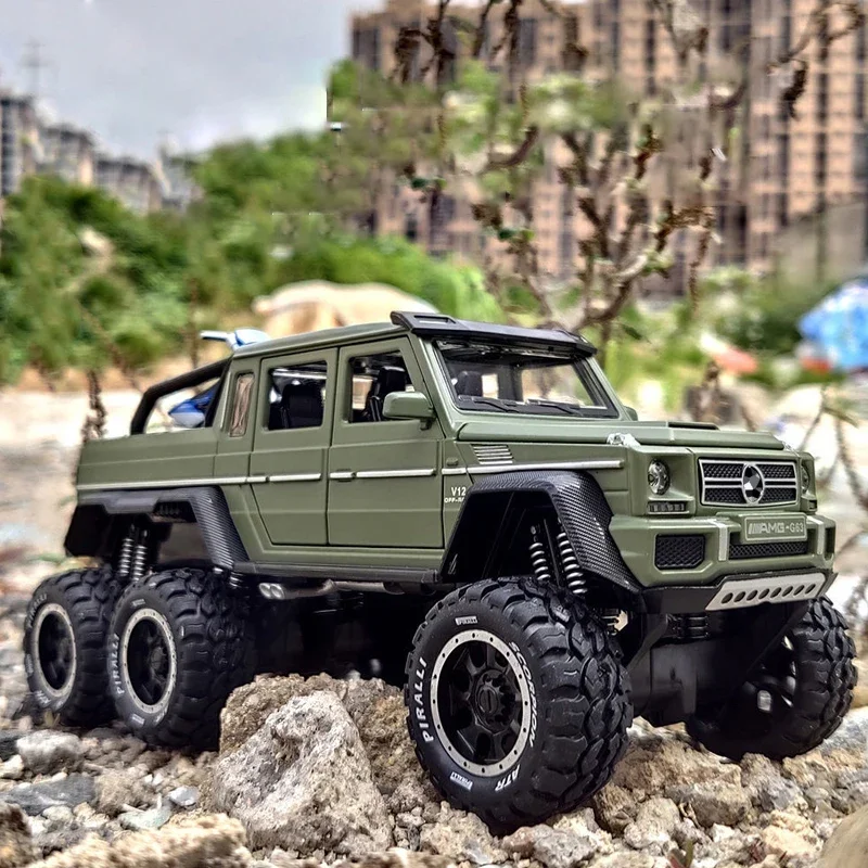 G63 6X6 AMG Diecast Model 1:28 Scale 9 G63 6X6 AMG Diecast Model 1:28 Scale - Image 9
