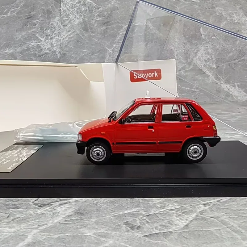 Vibrant Red Suzuki Alto Taxi Diecast Model 3 Vibrant Red Suzuki Alto Taxi Diecast Model - Image 3