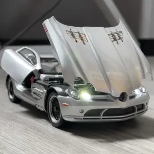 Mercedes-Benz SLR McLaren 722 S Roadster Model 1:24 Scale 21 S1efca79bfb744cf5afd6a1319c054618O