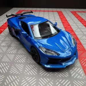 Vibrant Blue Chevrolet Corvette Z06 Model 1:36 Scale 8 S2011fc3c5f574410a893d77ccc3d1894N