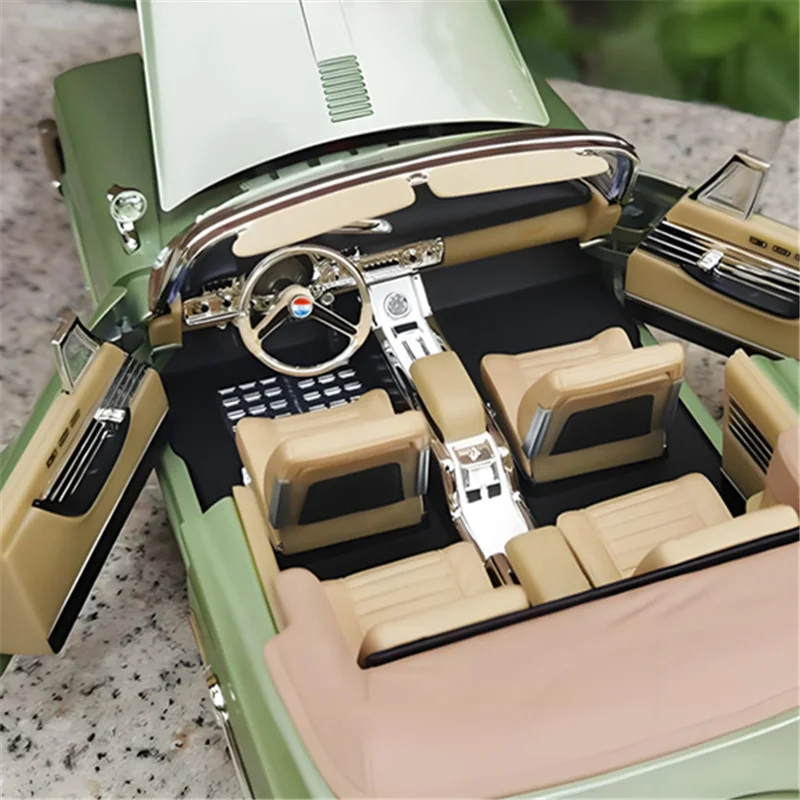 1960 Chrysler 300FC Diecast Model in 1:18 Scale 5 1960 Chrysler 300FC Diecast Model in 1:18 Scale - Image 5