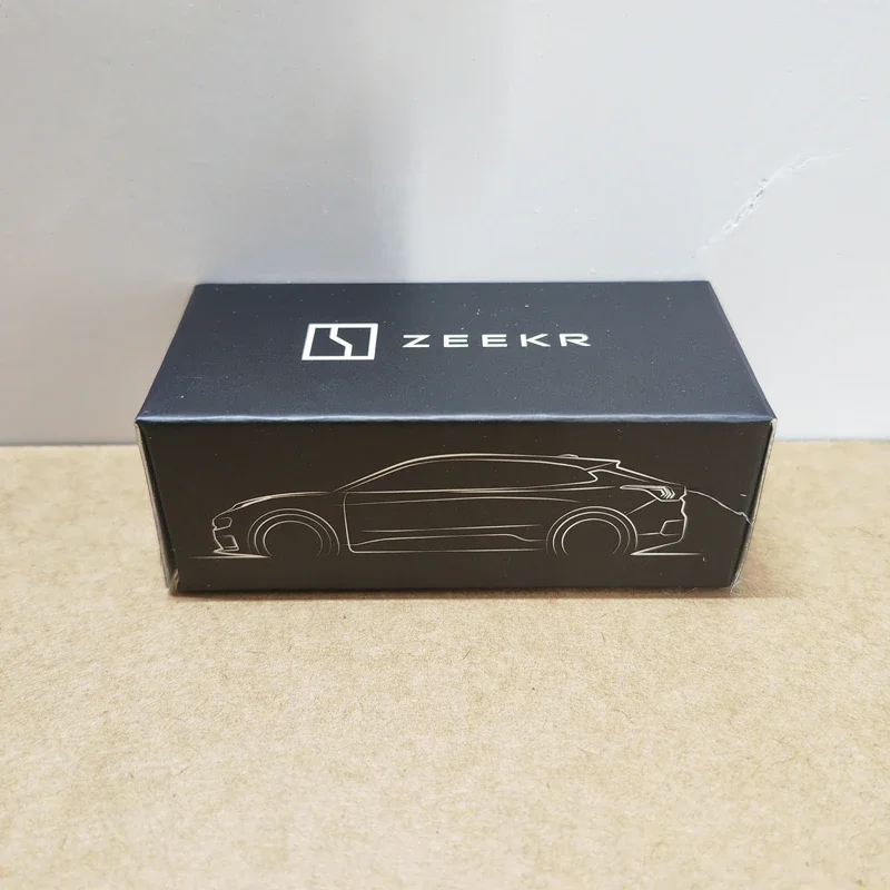 ZEEKR 001 1:64 Diecast Model Car 6 ZEEKR 001 1:64 Diecast Model Car - Image 6