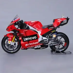 Ducati Desmosedici GP22 1:6 Scale Model 8 S2849095133494570b99cbb9165b0689d4