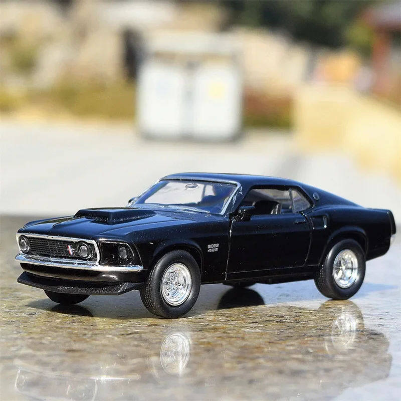 1969 Mustang Boss 429 Diecast Model Black 4 1969 Mustang Boss 429 Diecast Model Black - Image 4