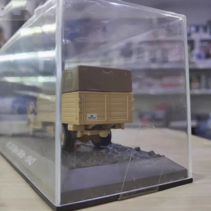 1:72 Scale Kfz.305 Opel Blitz Model Truck 2 1:72 Scale Kfz.305 Opel Blitz Model Truck - Image 2