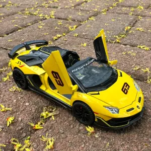 Yellow Lamborghini Aventador SVJ63 Diecast Model 14 S2c1f75f7a15144d6bced080525f593287