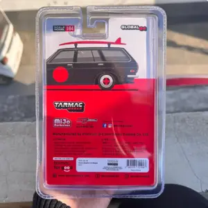 Datsun 510 Bluebird Wagon Diecast Model 1/64 5 S2ccd5c5e33c24cb3b14937e5035e247dh