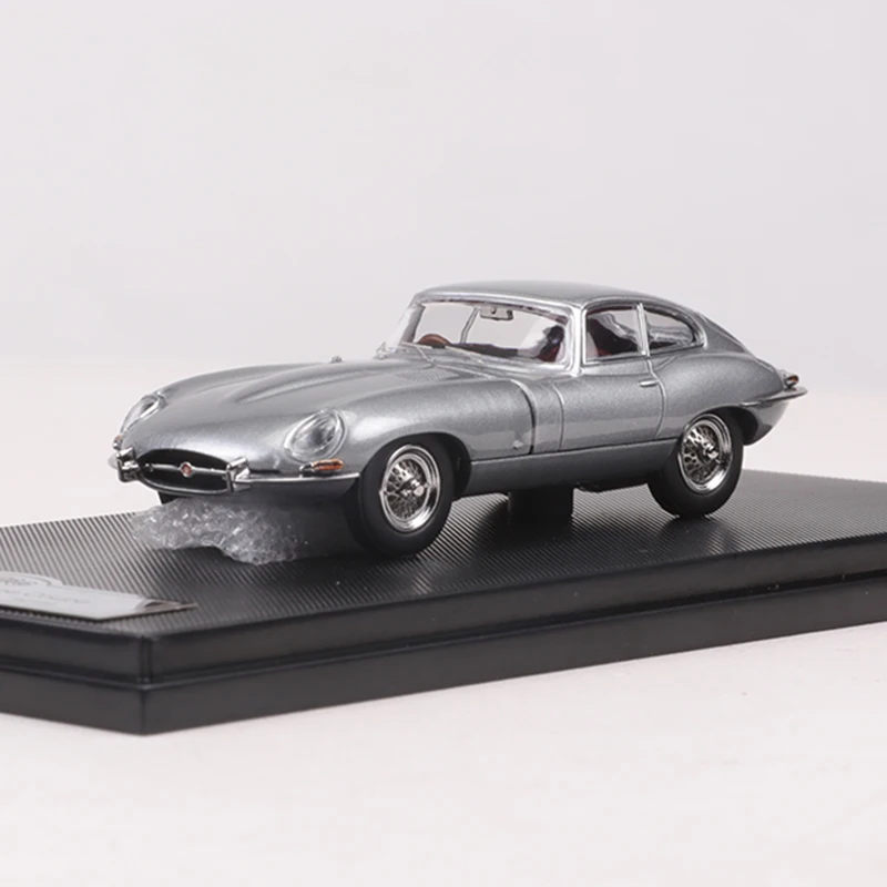 1961 Jaguar E-TYPE Diecast Model Car 16 1961 Jaguar E-TYPE Diecast Model Car - Image 16