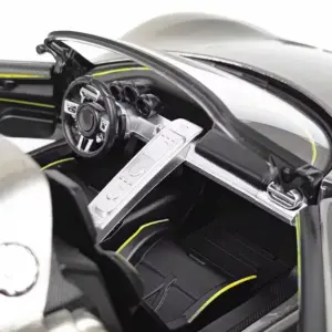 1:18 Scale Porsche 918 Spyder Alloy Model 12 S2f834fdc40c24807b743787a9481383dy