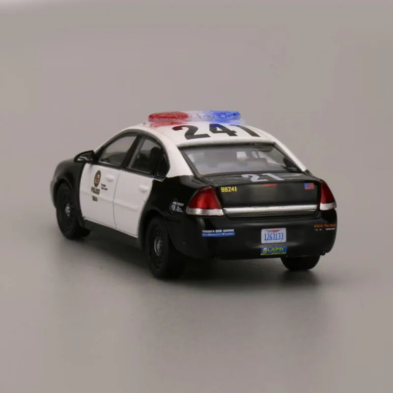 1:64 Scale Impala Police Model Replica 3 1:64 Scale Impala Police Model Replica - Image 3