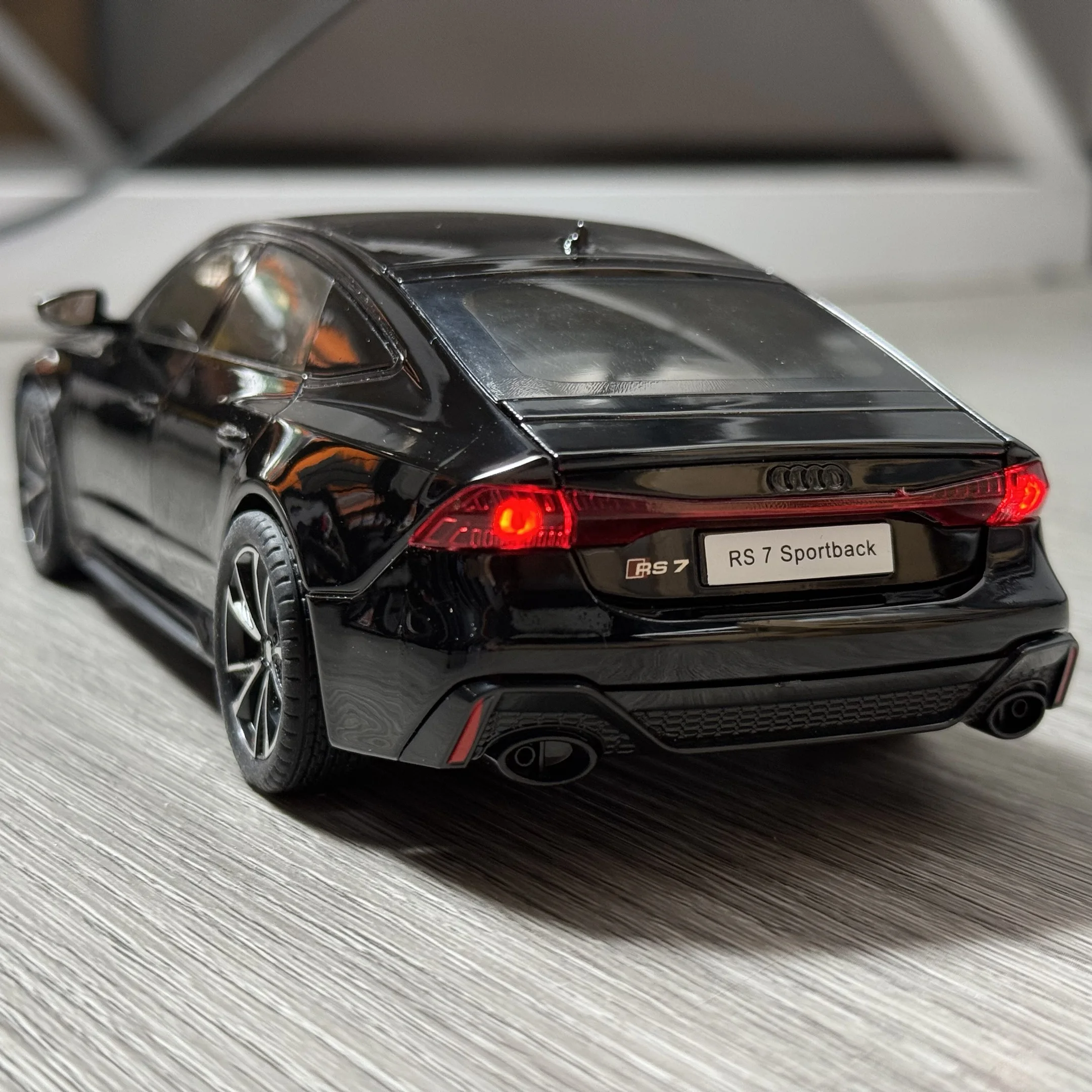 Black RS7 Sportback 1:24 Diecast Model 1 Black RS7 Sportback 1:24 Diecast Model
