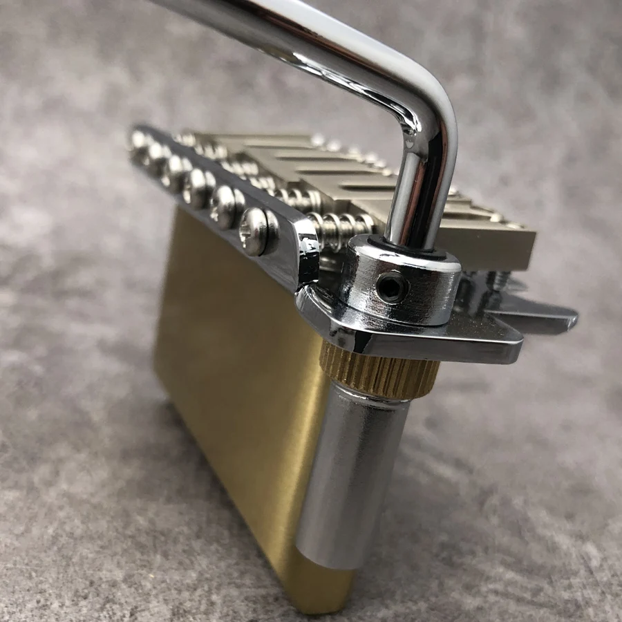 Chrome Full-Size Guitar Tremolo Bridge System 4 Chrome Full-Size Guitar Tremolo Bridge System - Image 4
