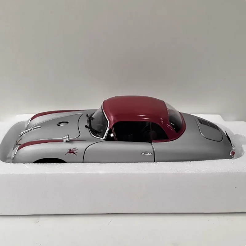 1:18 Vintage Diecast Model Car by SCHUCO 2 1:18 Vintage Diecast Model Car by SCHUCO - Image 2