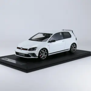 1:18 VW Golf GTI Clubsport S Resin Model