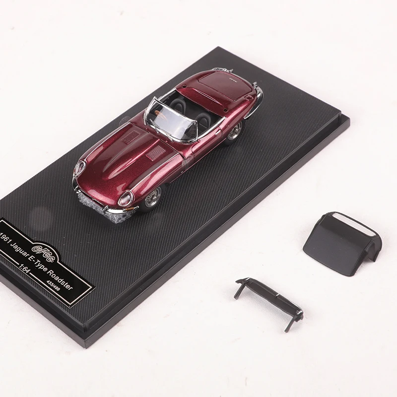 1961 Jaguar E-TYPE Diecast Model Car 13 1961 Jaguar E-TYPE Diecast Model Car - Image 13
