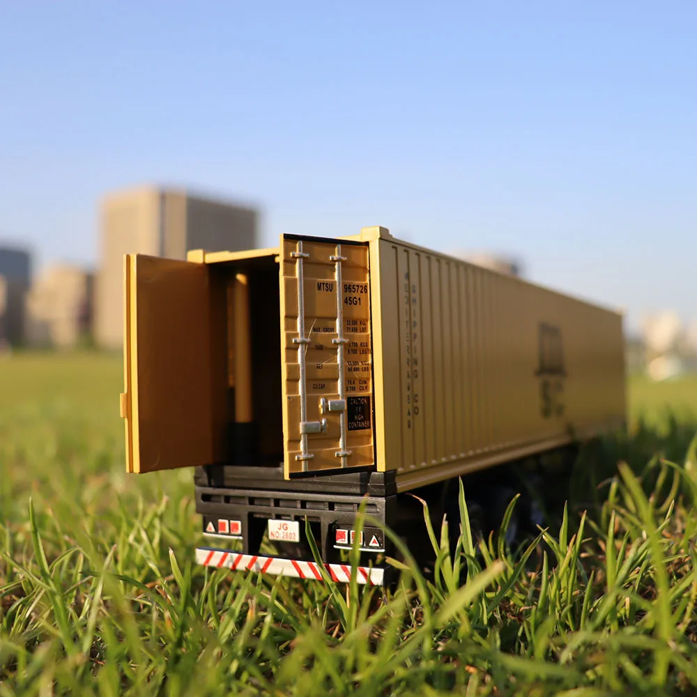 Vibrant 1:50 Scale Diecast Freight Truck 3 Vibrant 1:50 Scale Diecast Freight Truck - Image 3