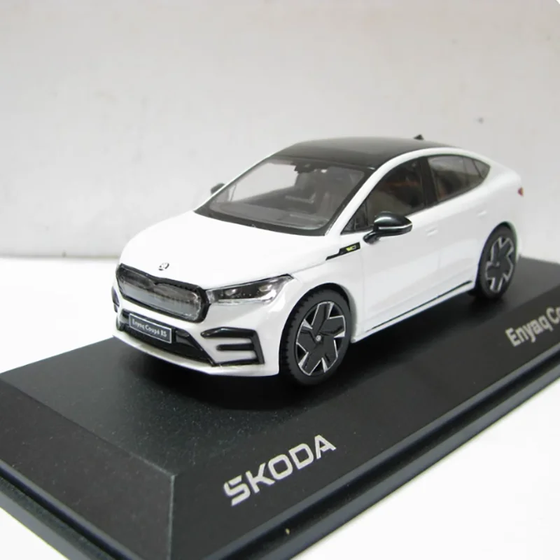 Škoda Enyaq Coupe RS 1:43 Scale Model 4 Škoda Enyaq Coupe RS 1:43 Scale Model - Image 4