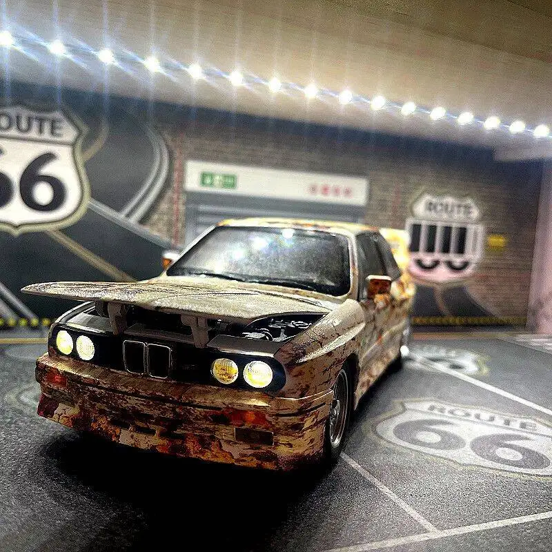 Rusted 1988 BMW M3 E30 Diecast Model 3 Rusted 1988 BMW M3 E30 Diecast Model - Image 3