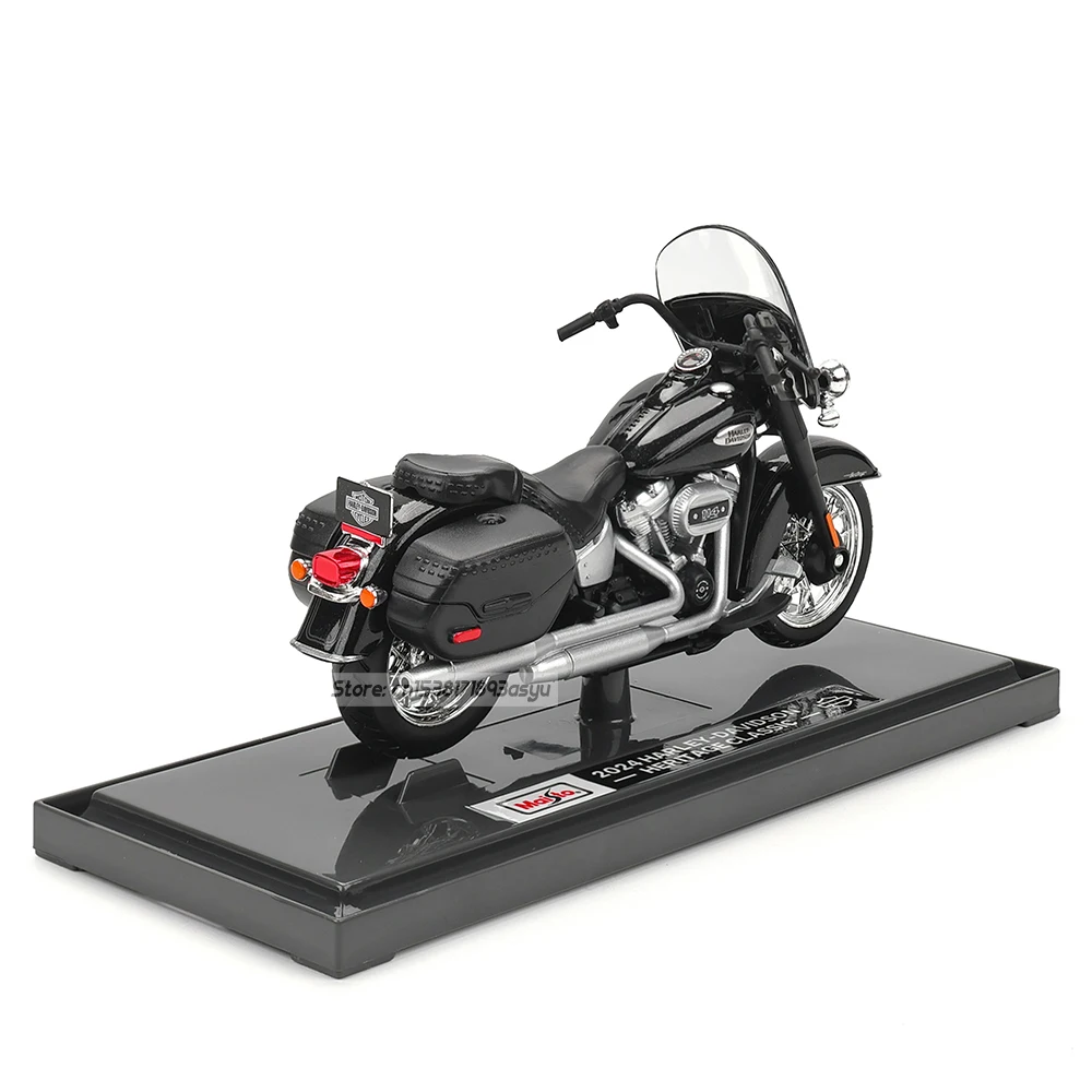 2024 Harley Davidson Heritage Classic Model 1:18 3 2024 Harley Davidson Heritage Classic Model 1:18 - Image 3