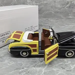 1964 Ford Sportsman Convertible Diecast Model 11 S3cba98c64ccd4d1dbefe8bb2d987027bJ