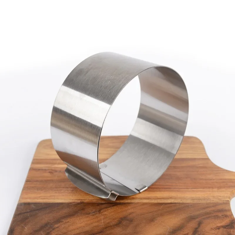 Adjustable Stainless Steel Cake Mold for Professionals 3 Adjustable Stainless Steel Cake Mold for Professionals - Image 3