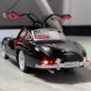 1:18 Mercedes-Benz 300SL Diecast Model Car