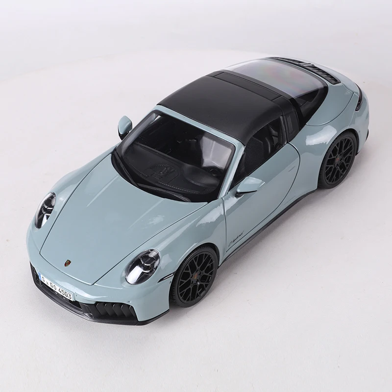 Maisto 1:18 Porsche 911 Targa 4 GTS Model 7 Maisto 1:18 Porsche 911 Targa 4 GTS Model - Image 7