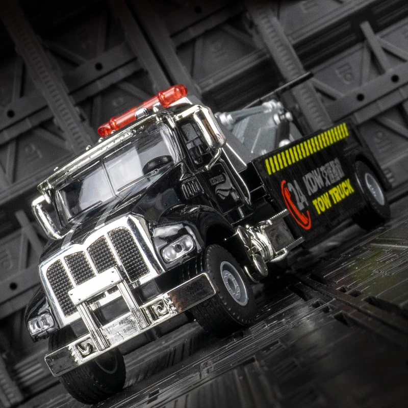 1:32 Scale Black Traffic Rescue Truck Model 2 1:32 Scale Black Traffic Rescue Truck Model - Image 2