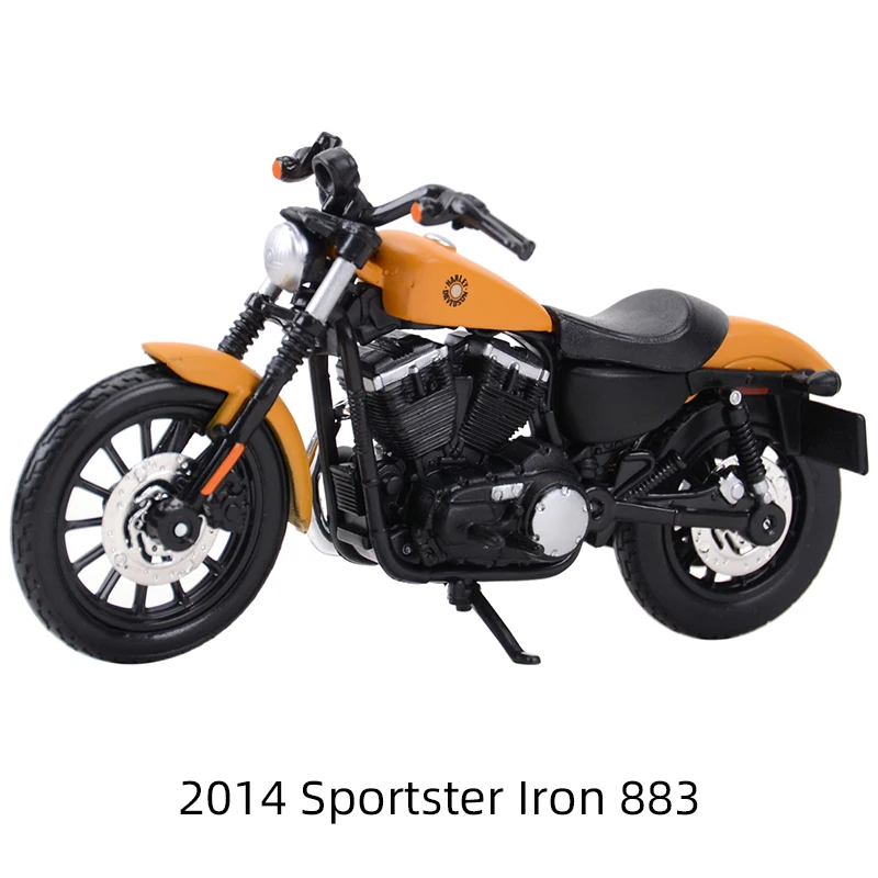 Harley Davidson Iron 883 Scale Model 1:18 8 Harley Davidson Iron 883 Scale Model 1:18 - Image 8
