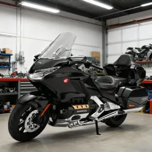 Red Honda Gold Wing Tour 1:9 Scale Model 12 S3eca8d5fd20049a6b817ec49dc01dbdcc