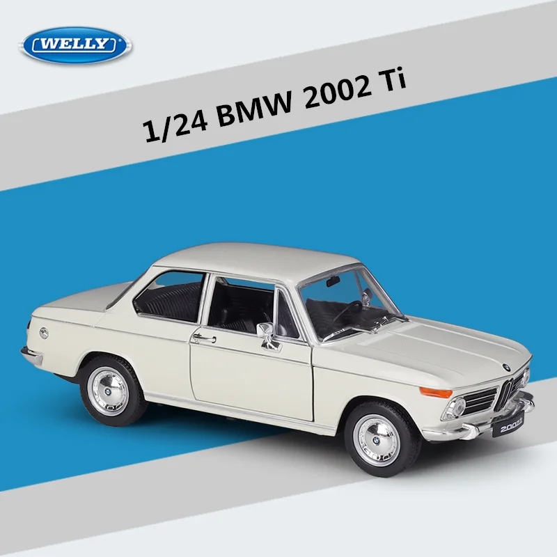 1:24 BMW 2002 Ti Diecast Model by WELLY 3 1:24 BMW 2002 Ti Diecast Model by WELLY - Image 3