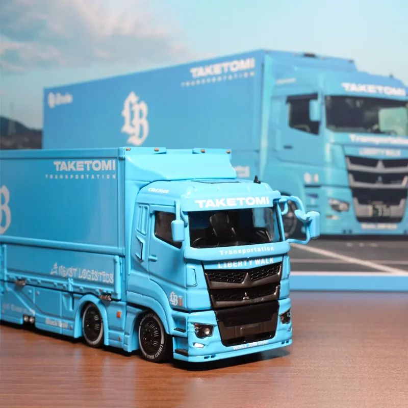 Mitsubishi 1:64 Scale Diecast Container Truck 6 Mitsubishi 1:64 Scale Diecast Container Truck - Image 6