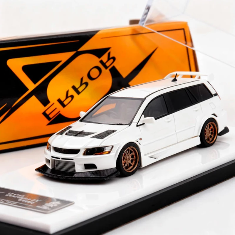 1:64 Resin Mitsubishi Lancer EVO9 Station Wagon Model 4 1:64 Resin Mitsubishi Lancer EVO9 Station Wagon Model - Image 4