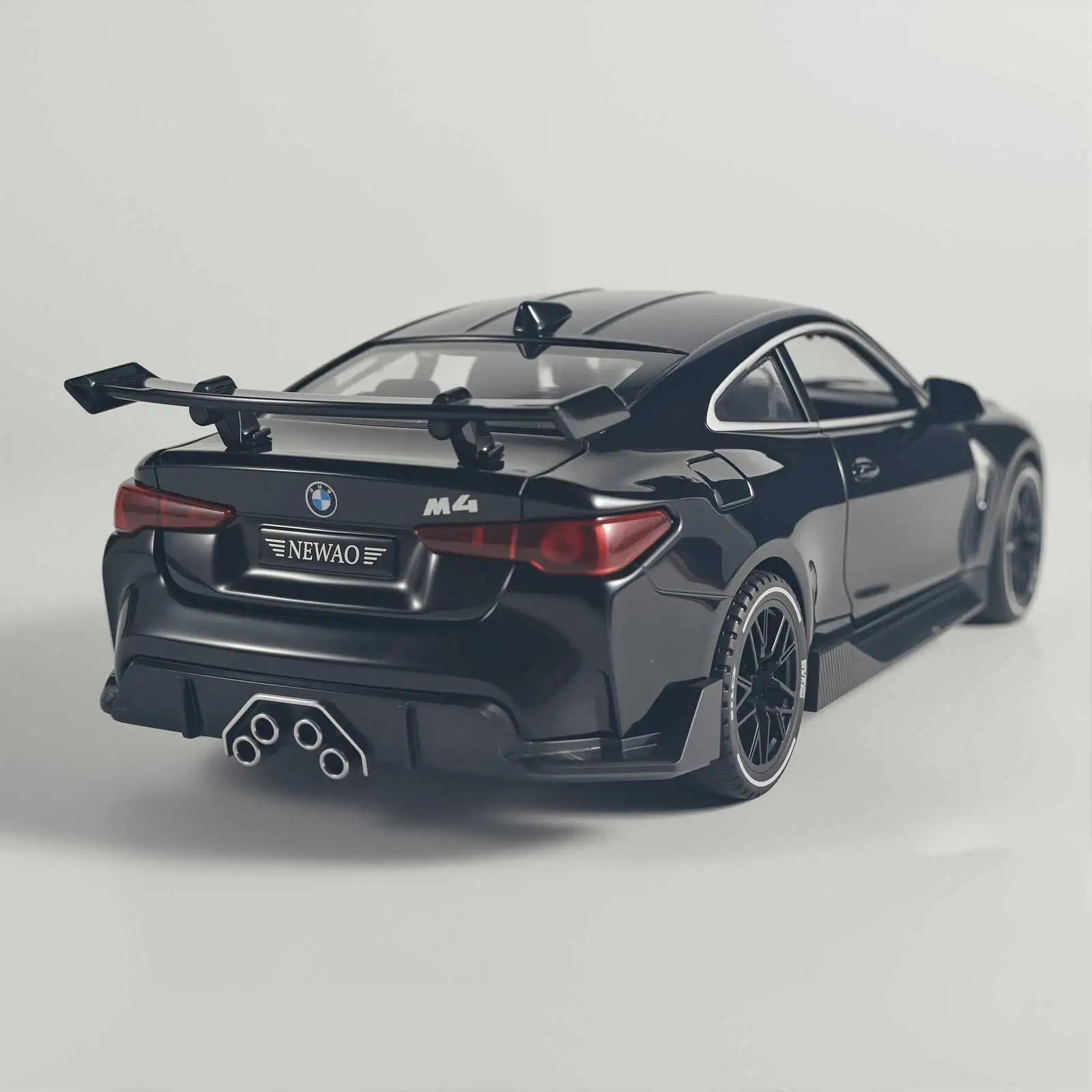 1:32 Scale BMW M4 Coupe Model with Sound 6 1:32 Scale BMW M4 Coupe Model with Sound - Image 6
