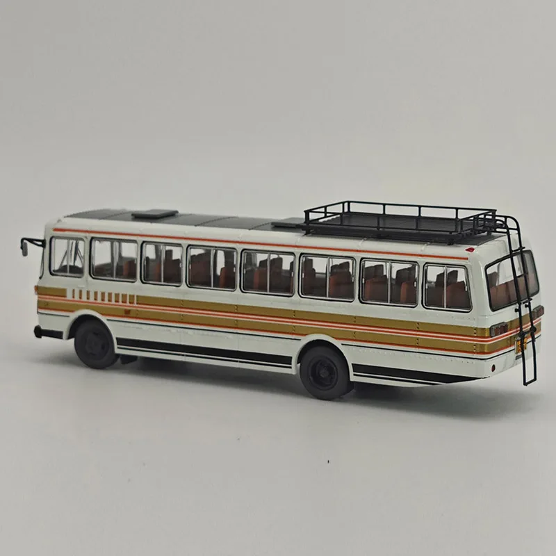 1:64 JT663 Vintage Bus Model 4 1:64 JT663 Vintage Bus Model - Image 4