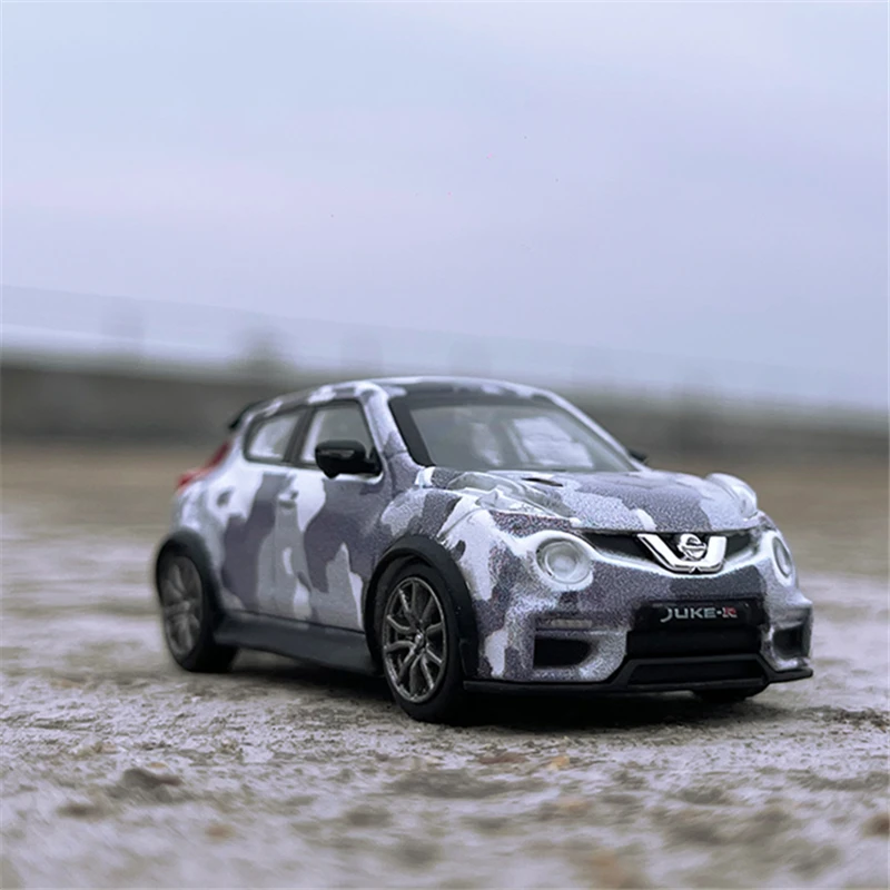Nissan JUKE R 1/64 Diecast Model Car 5 Nissan JUKE R 1/64 Diecast Model Car - Image 5