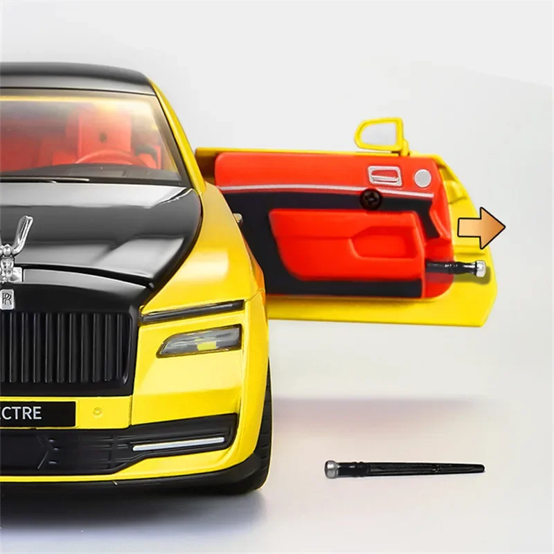 1:24 Scale Rolls Royce Spectre Model Car 6 1:24 Scale Rolls Royce Spectre Model Car - Image 6