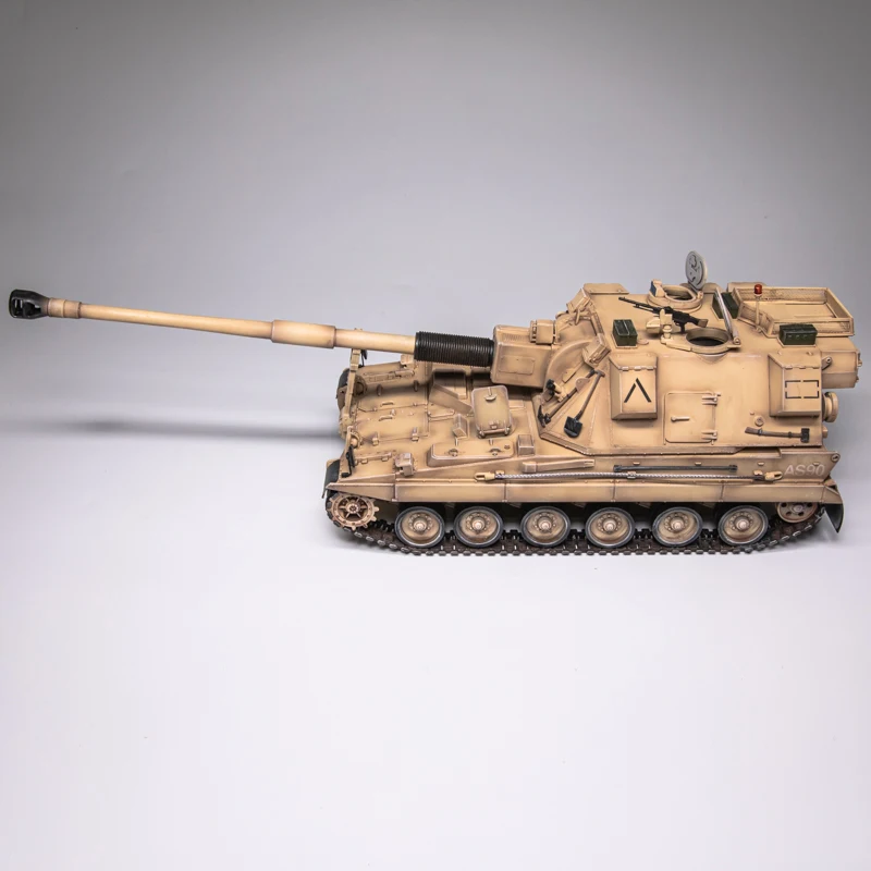 British Vickers AS90 155mm Model in Desert Tan 5 British Vickers AS90 155mm Model in Desert Tan - Image 5