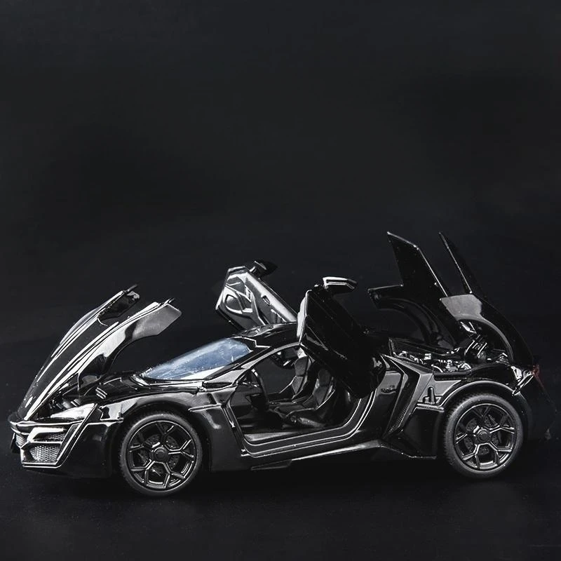 Red 1/32 Scale Lykan Diecast Model by MAKEDA 3 Red 1/32 Scale Lykan Diecast Model by MAKEDA - Image 3