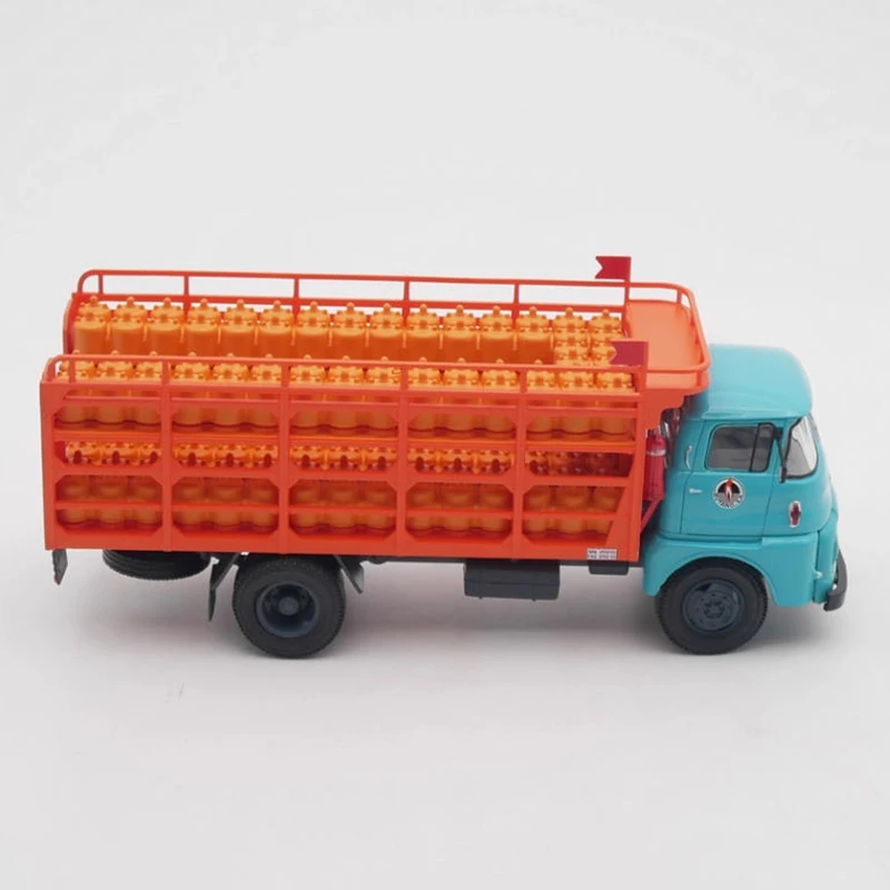 Sava SH800 Diecast Truck Model 1:43 Scale 4 Sava SH800 Diecast Truck Model 1:43 Scale - Image 4