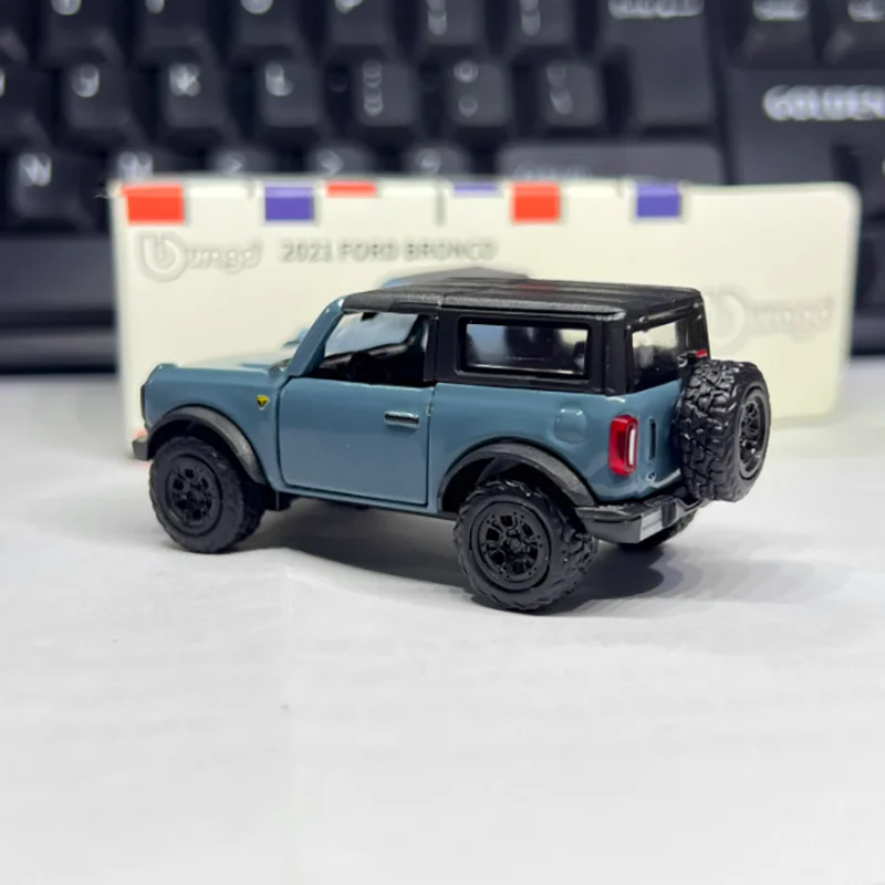 1/64 Ford Bronco 2021 Miniature Model 5 1/64 Ford Bronco 2021 Miniature Model - Image 5