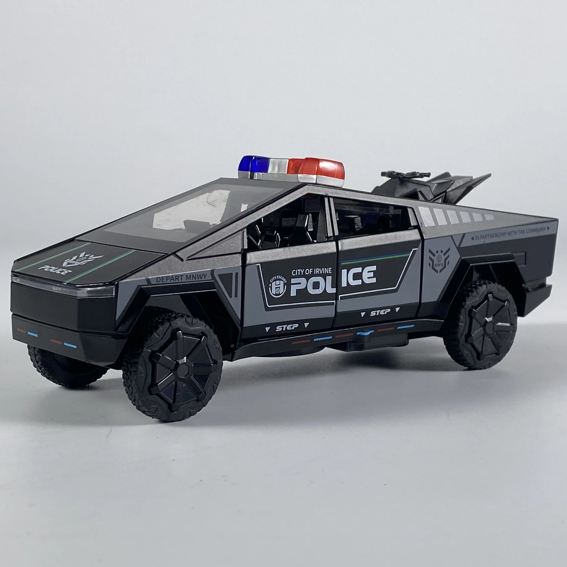 1:32 Scale Diecast Off-Road Police Pickup Truck 10 1:32 Scale Diecast Off-Road Police Pickup Truck - Image 10