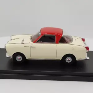 Vintage 1/32 Scale Resin Car Model 7 S51fae0788f4346a9944356f2d9993283S