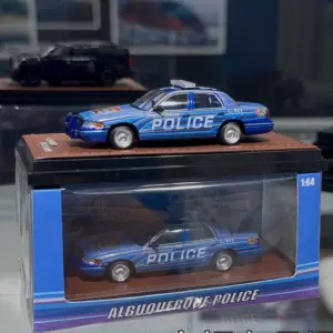 S523b990c084147a0a3d3739bfb1f0d83B