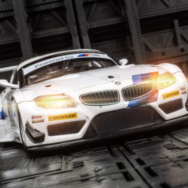 BMW Z4 1:24 Alloy Racing Model 3 BMW Z4 1:24 Alloy Racing Model - Image 3