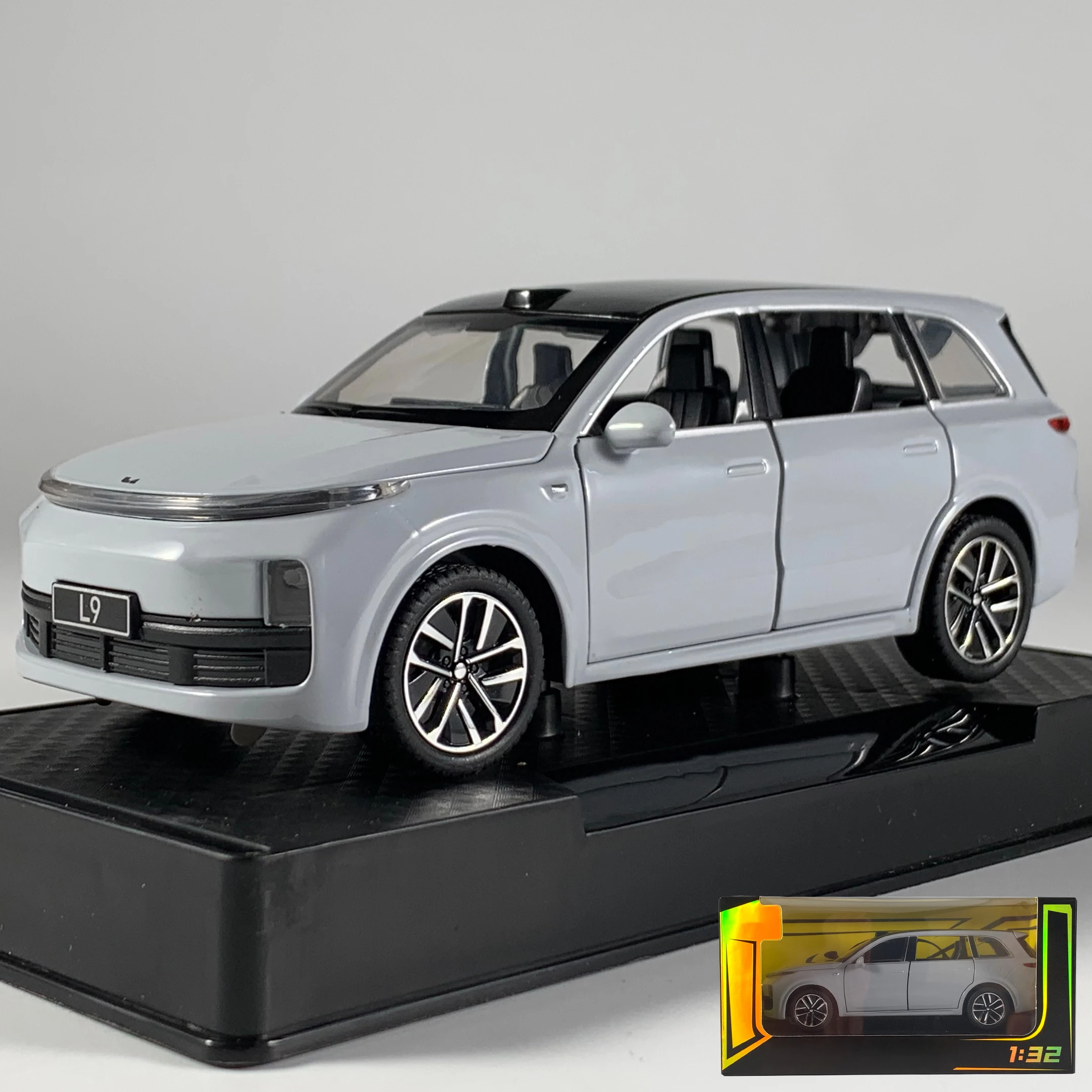 1:32 Scale Li Auto L9 SUV Die-Cast Model 16 1:32 Scale Li Auto L9 SUV Die-Cast Model - Image 16