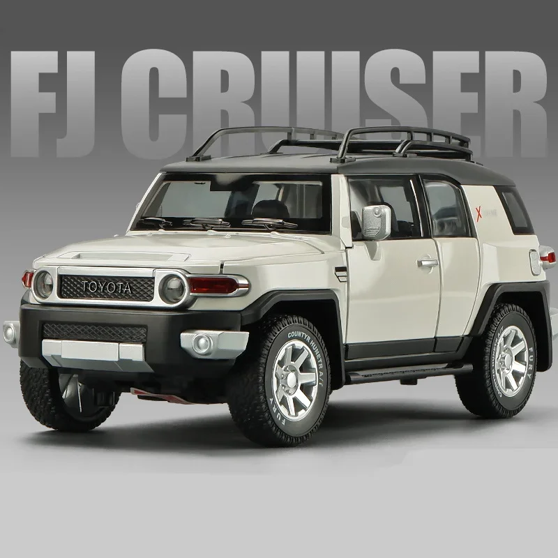 1/24 Toyota FJ Cruiser Diecast Model with Lights 10 1/24 Toyota FJ Cruiser Diecast Model with Lights - Image 10